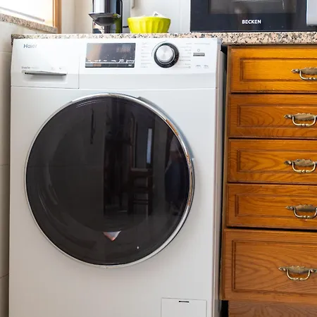 Flat By House And People Apartamento *