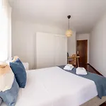 Flat By House And People Viana do Castelo